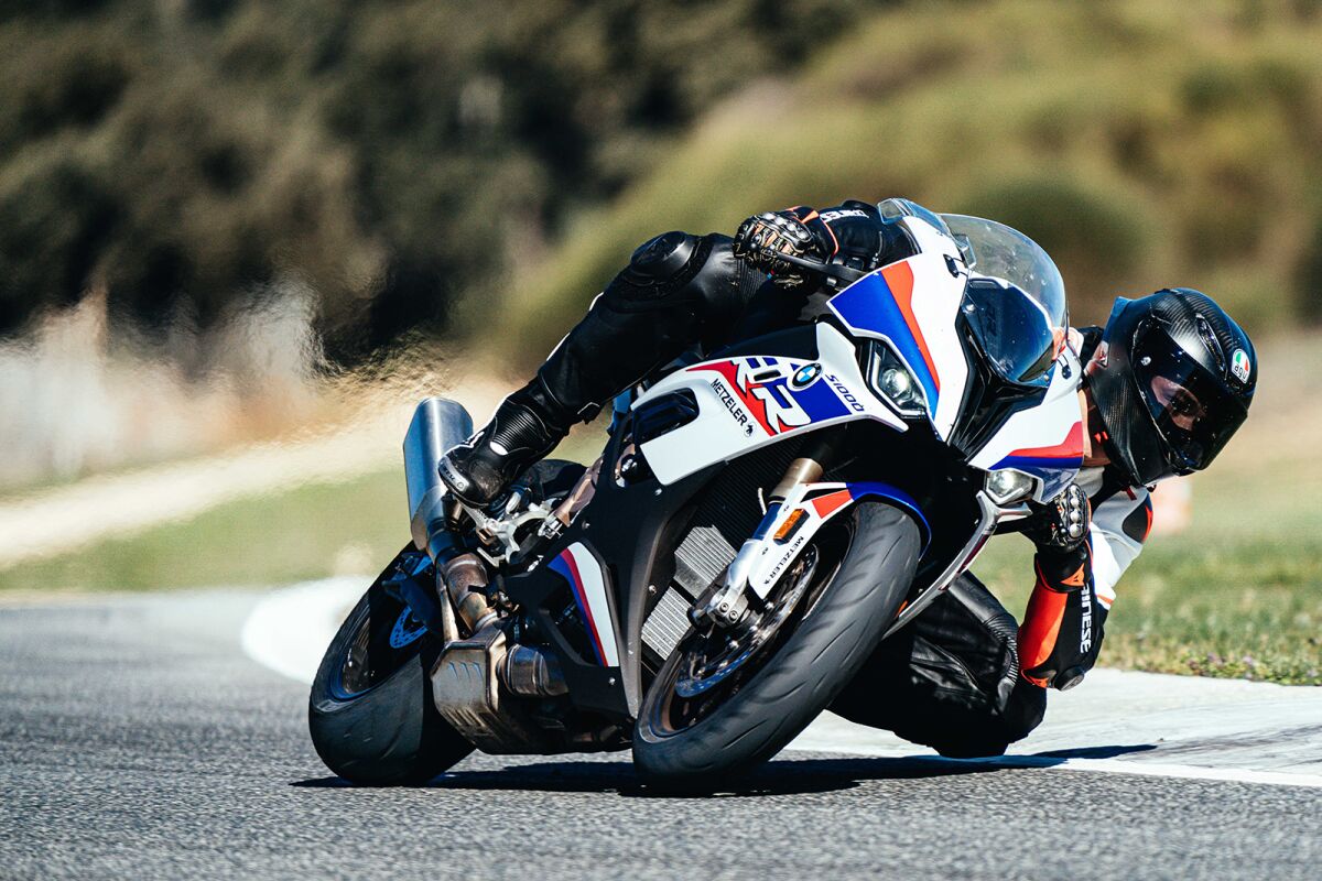 SPORTEC M9 RR 200/55ZR17 M/C (
