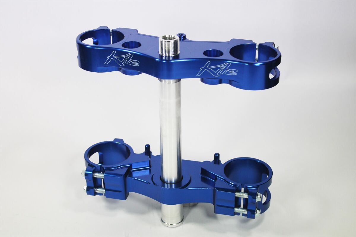 06031098 product image