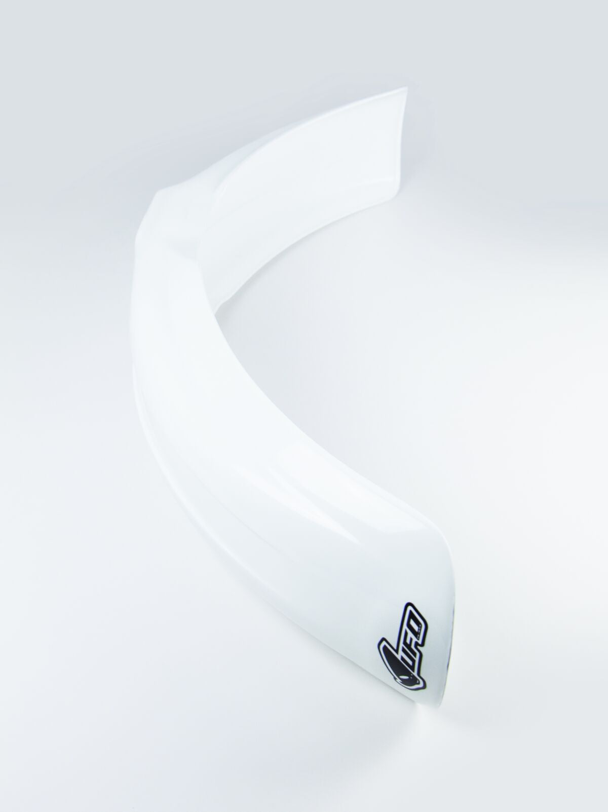 UNIV FRONT FENDER WH